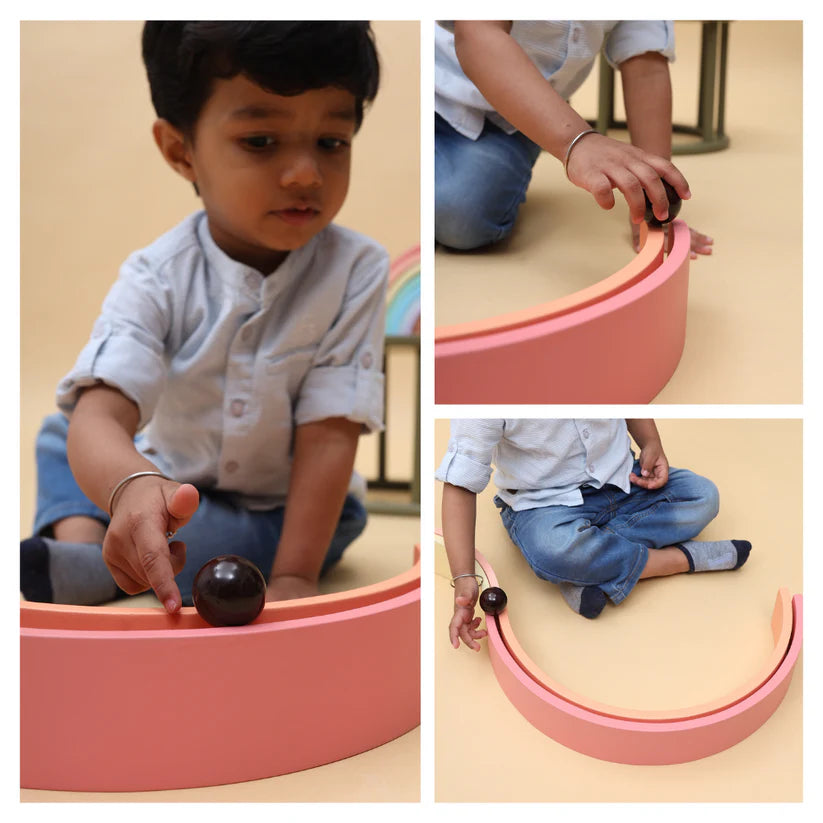 Ariro Rainbow Stacker - Small (8 Pieces)