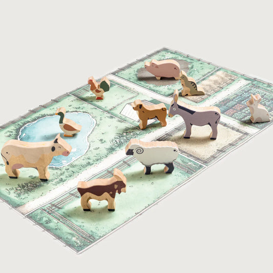 Gubbachhi- Once Upon A Farm - 10 Animals, Play Mat & Story Booklet