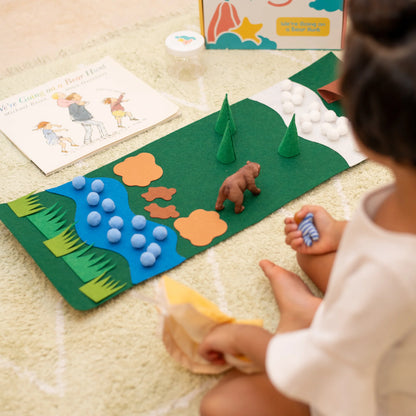 Star Papaya- We're Going on a Bear Hunt StoryBox