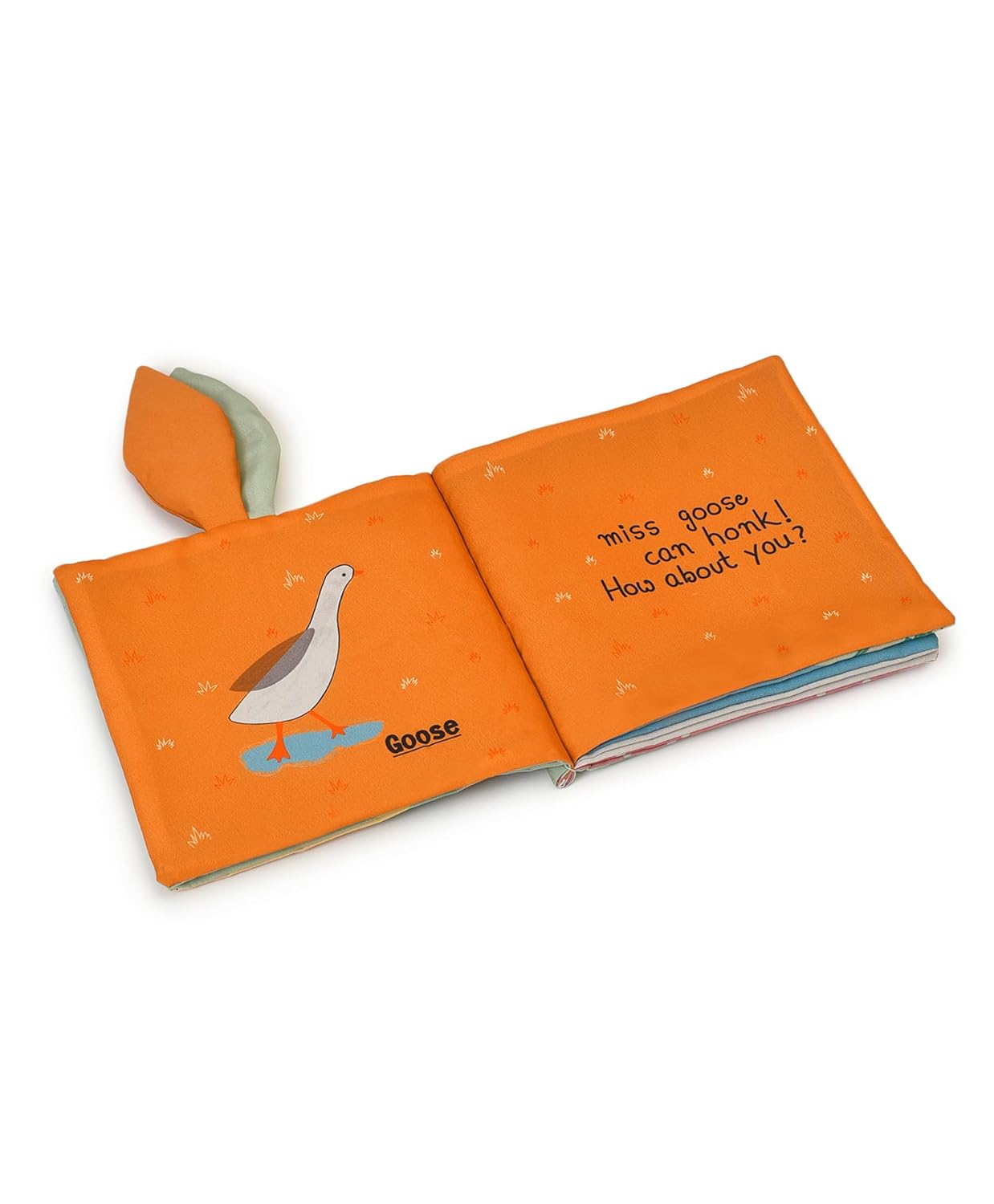 Mi Arcus Farm Animals Newborn Activity Soft Book with 3D Elements, Noisy Paper Effect,Early Development Travel Toys, Woven Activity Book/Travel Toy