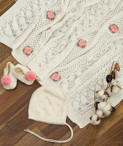 Pluchi Keepsake Baby Gift Set - Crochet Knit Blanket with Hand Crochet Flowers with Booties & Cap in Box Packing