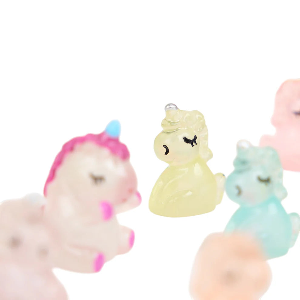 Star Papaya- Unicorns in Magical Waters